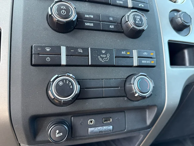 SEMINUEVOS FORD F-150 at Matthews in Liberty Buick GMC