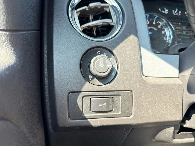 SEMINUEVOS FORD F-150 at Matthews in Liberty Buick GMC