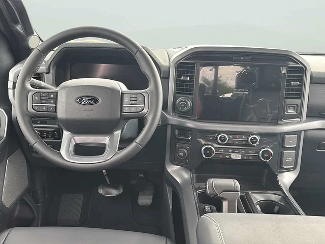 Nuevos FORD F-150 à Estados chez autogozo