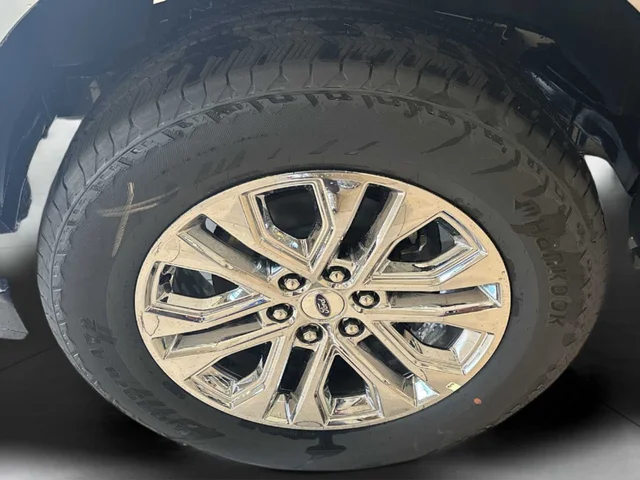 Nuevos FORD F-150 à Estados chez autogozo