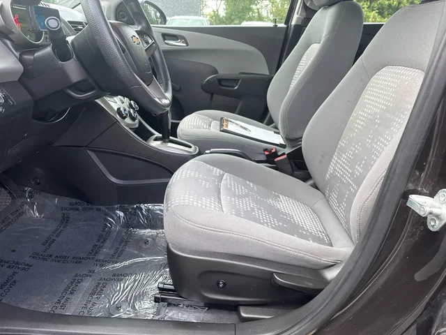 SEMINUEVOS CHEVROLET Sonic a Estados en autogozo