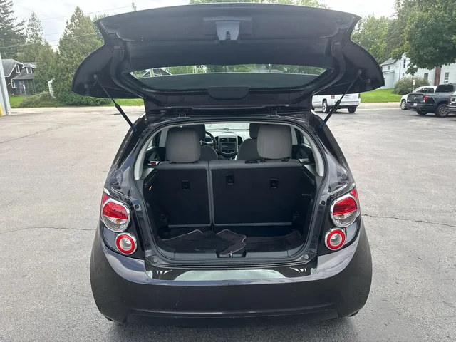 SEMINUEVOS CHEVROLET Sonic a Estados en autogozo