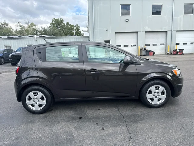 SEMINUEVOS CHEVROLET Sonic a Estados en autogozo
