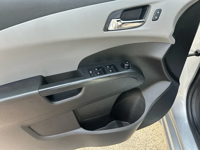 SEMINUEVOS CHEVROLET Sonic a Estados en autogozo