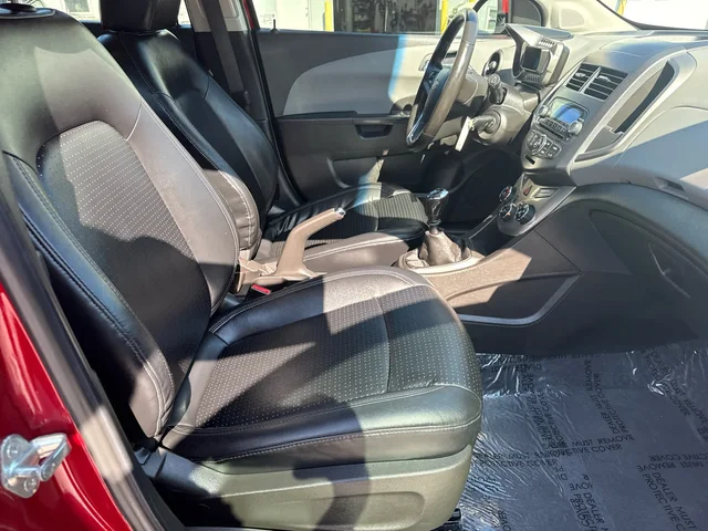 SEMINUEVOS CHEVROLET Sonic a Estados en autogozo