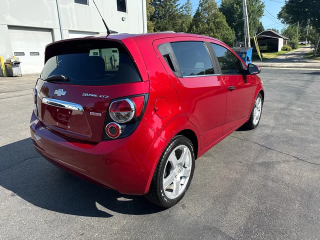 SEMINUEVOS CHEVROLET Sonic a Estados en autogozo