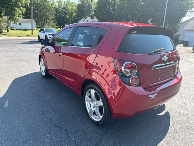 SEMINUEVOS CHEVROLET Sonic a Estados en autogozo