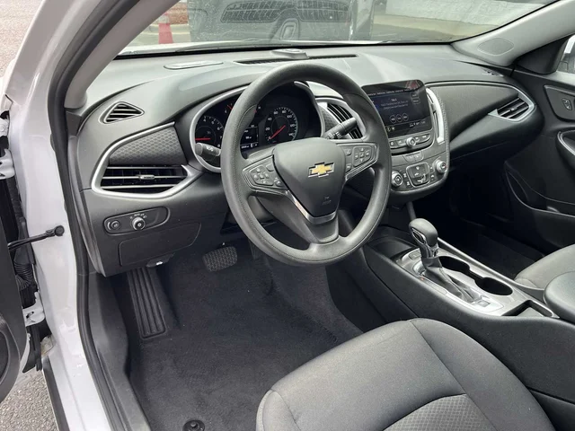 SEMINUEVOS CHEVROLET Malibu at Matthews in Liberty Buick GMC