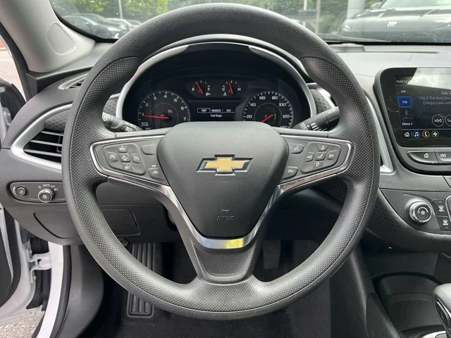 SEMINUEVOS CHEVROLET Malibu at Matthews in Liberty Buick GMC