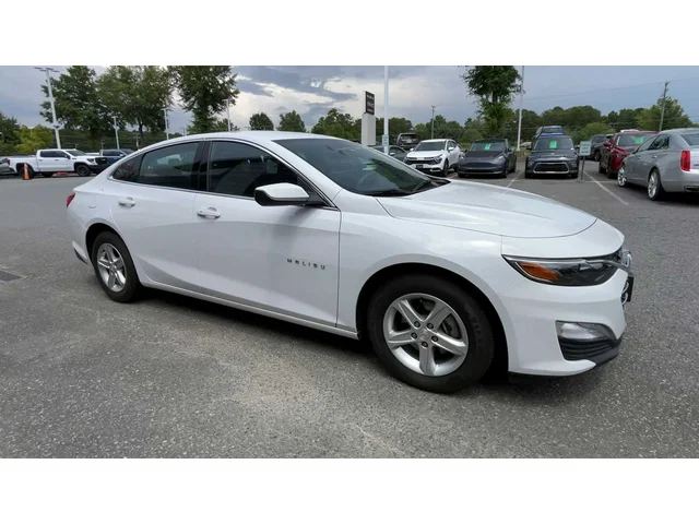 SEMINUEVOS CHEVROLET Malibu at Matthews in Liberty Buick GMC