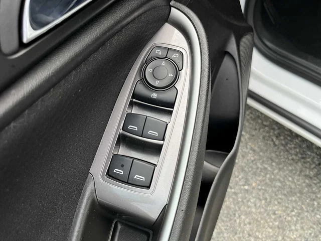 SEMINUEVOS CHEVROLET Malibu at Matthews in Liberty Buick GMC