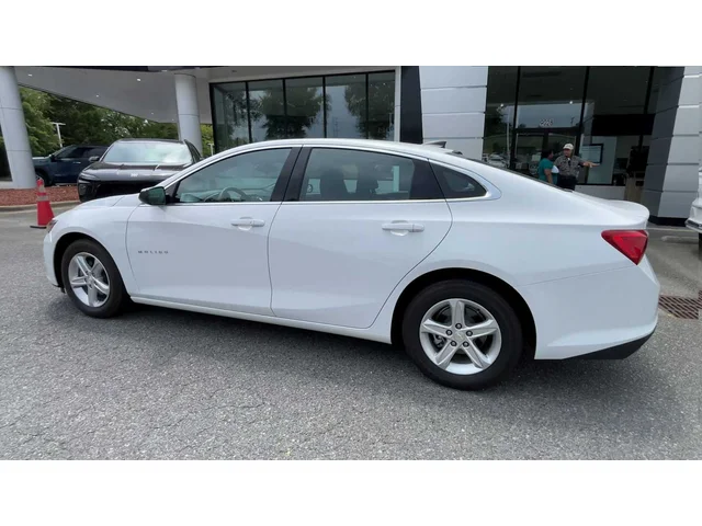 SEMINUEVOS CHEVROLET Malibu at Matthews in Liberty Buick GMC
