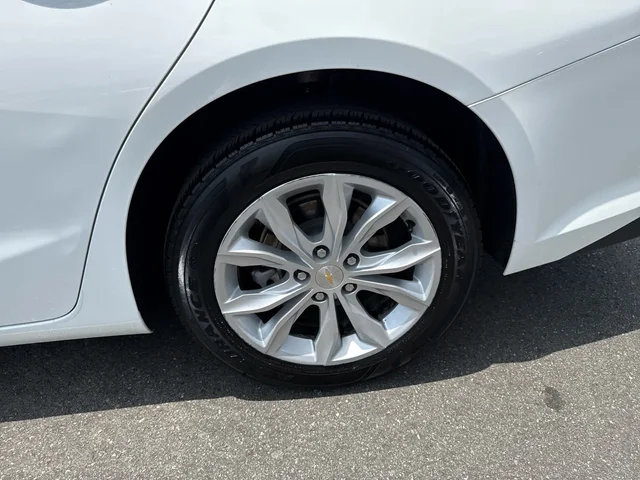SEMINUEVOS CHEVROLET Malibu at Matthews in Liberty Buick GMC
