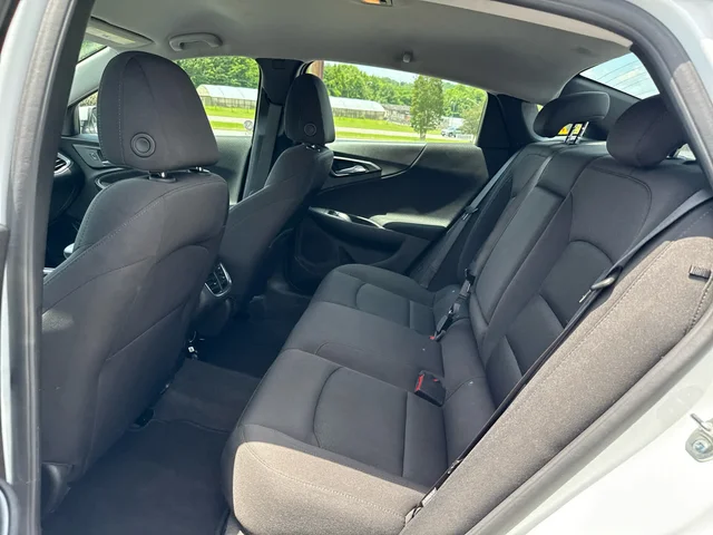SEMINUEVOS CHEVROLET Malibu at Matthews in Liberty Buick GMC