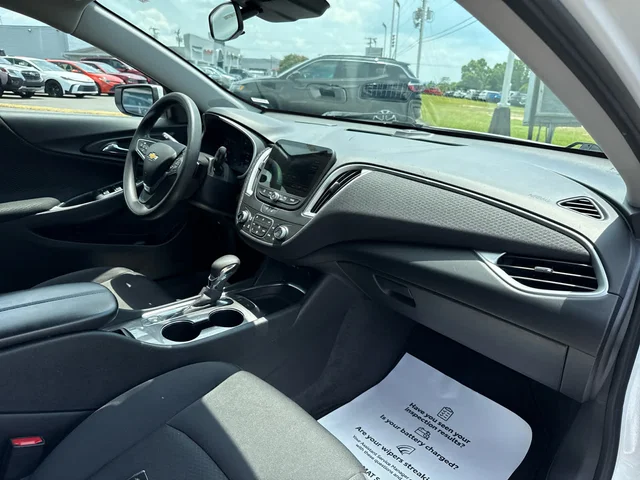 SEMINUEVOS CHEVROLET Malibu at Matthews in Liberty Buick GMC