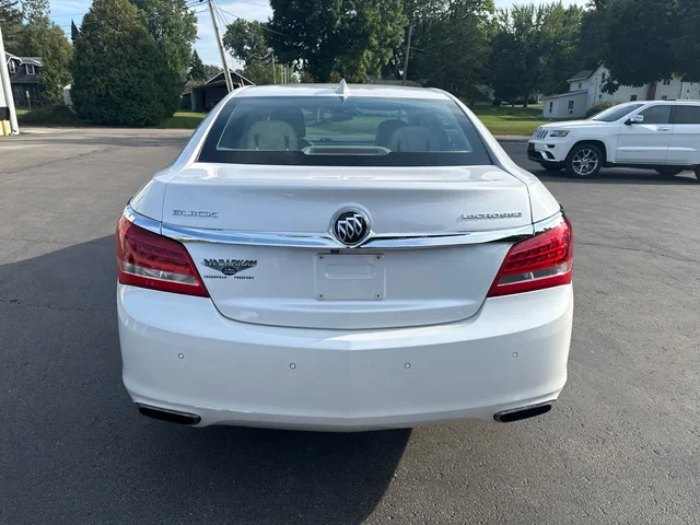 SEMINUEVOS BUICK LaCrosse a Estados en autogozo