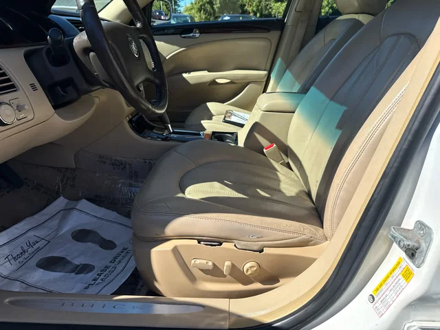SEMINUEVOS BUICK Lucerne a Estados en autogozo