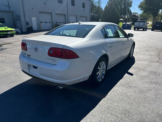 SEMINUEVOS BUICK Lucerne a Estados en autogozo