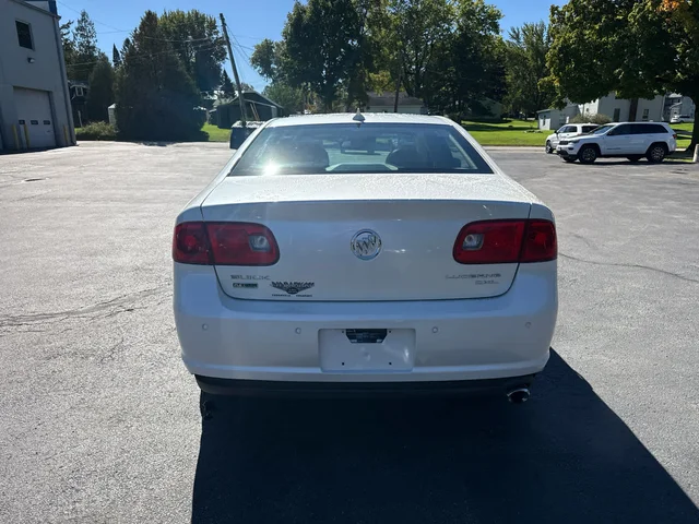 SEMINUEVOS BUICK Lucerne a Estados en autogozo
