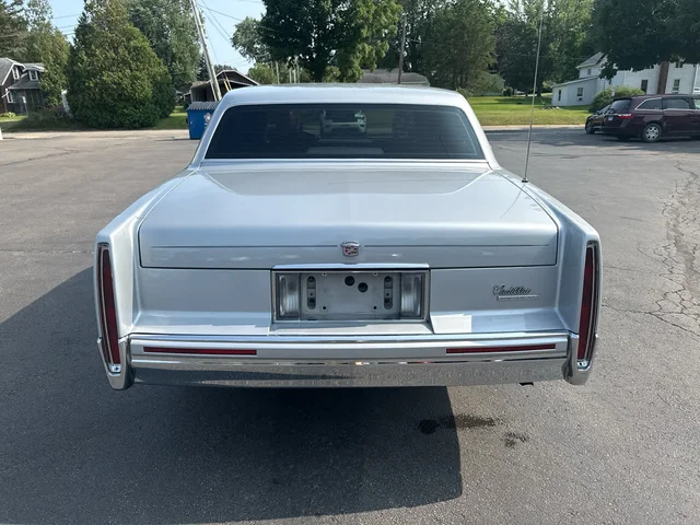 SEMINUEVOS CADILLAC Deville a Estados en autogozo
