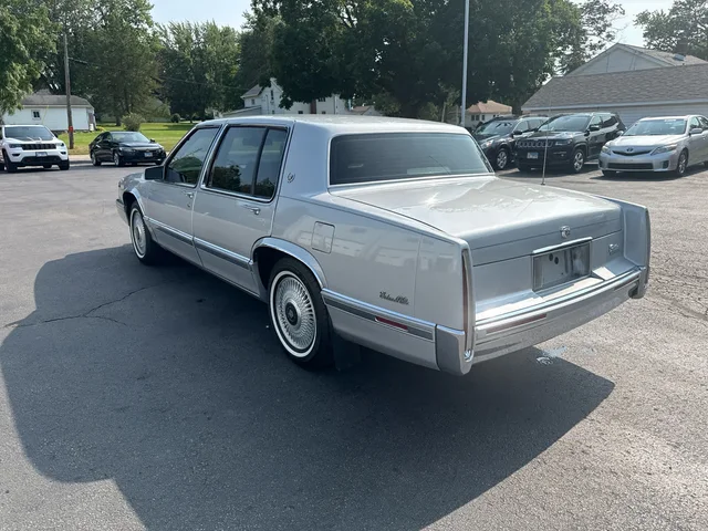 SEMINUEVOS CADILLAC Deville a Estados en autogozo