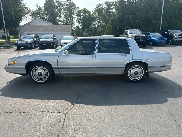 SEMINUEVOS CADILLAC Deville a Estados en autogozo