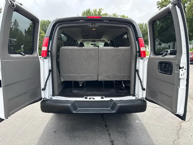 SEMINUEVOS CHEVROLET Express Passenger a Estados en autogozo