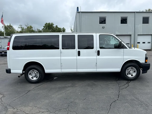 SEMINUEVOS CHEVROLET Express Passenger a Estados en autogozo