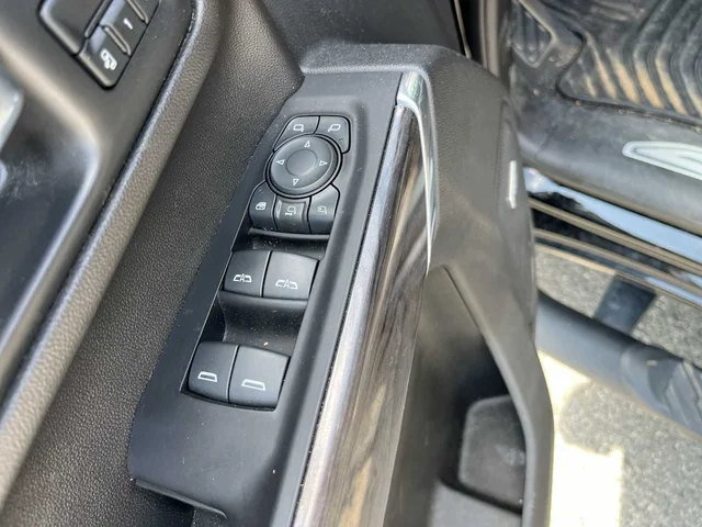SEMINUEVOS CHEVROLET Silverado 2500HD at Matthews in Liberty Buick GMC
