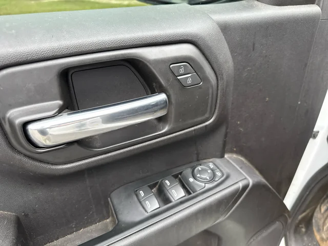 SEMINUEVOS CHEVROLET Silverado 1500 at Matthews in Liberty Buick GMC