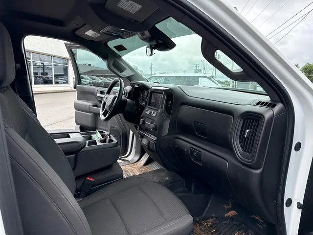 SEMINUEVOS CHEVROLET Silverado 1500 at Matthews in Liberty Buick GMC