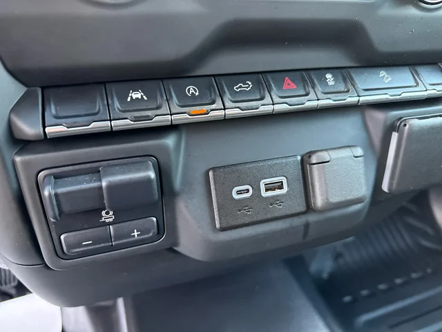 SEMINUEVOS CHEVROLET Silverado 1500 at Matthews in Liberty Buick GMC