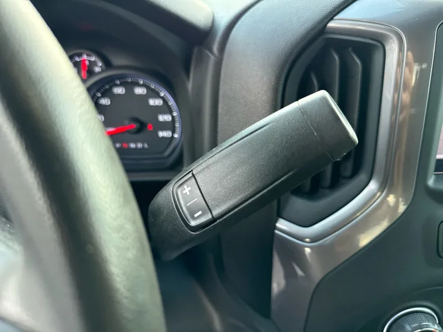 SEMINUEVOS CHEVROLET Silverado 1500 at Matthews in Liberty Buick GMC