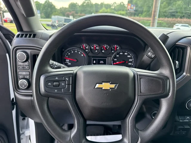 SEMINUEVOS CHEVROLET Silverado 1500 at Matthews in Liberty Buick GMC