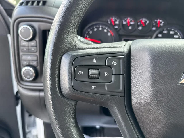 SEMINUEVOS CHEVROLET Silverado 1500 at Matthews in Liberty Buick GMC