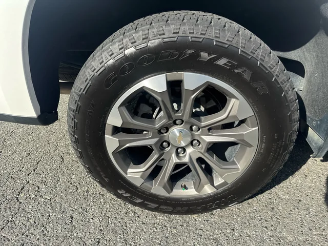 SEMINUEVOS CHEVROLET Silverado 1500 at Matthews in Liberty Buick GMC