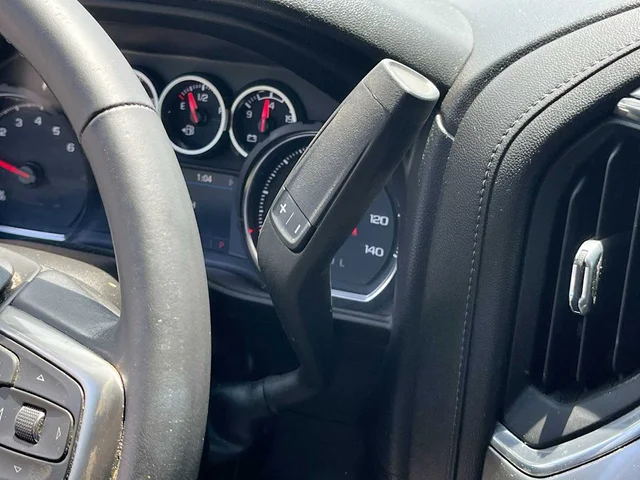 SEMINUEVOS CHEVROLET Silverado 1500 LTD at Matthews in Liberty Buick GMC