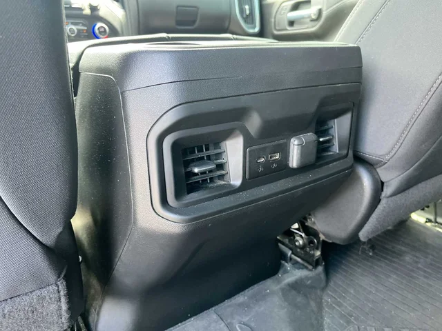 SEMINUEVOS CHEVROLET Silverado 1500 LTD at Matthews in Liberty Buick GMC