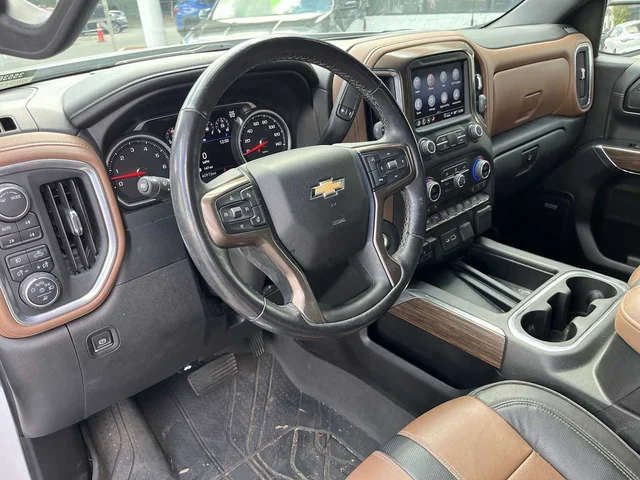 SEMINUEVOS CHEVROLET Silverado 1500 LTD at Matthews in Liberty Buick GMC