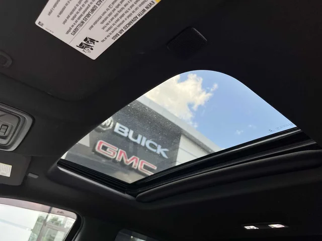 SEMINUEVOS CHEVROLET Silverado 1500 LTD at Matthews in Liberty Buick GMC