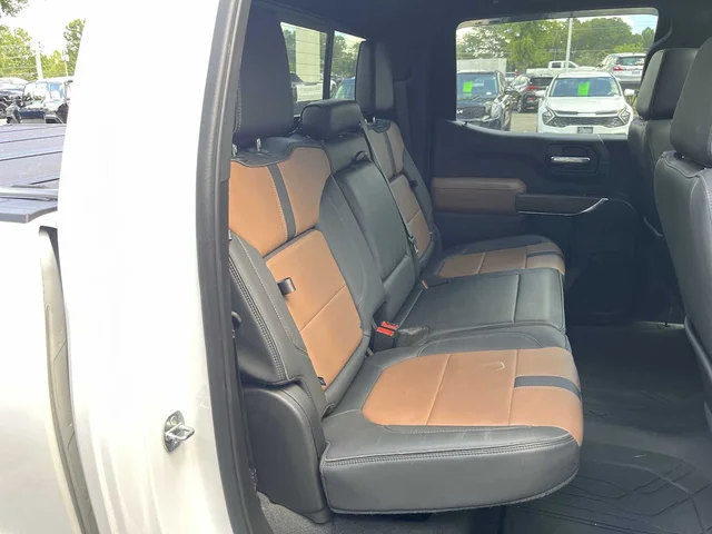 SEMINUEVOS CHEVROLET Silverado 1500 LTD at Matthews in Liberty Buick GMC