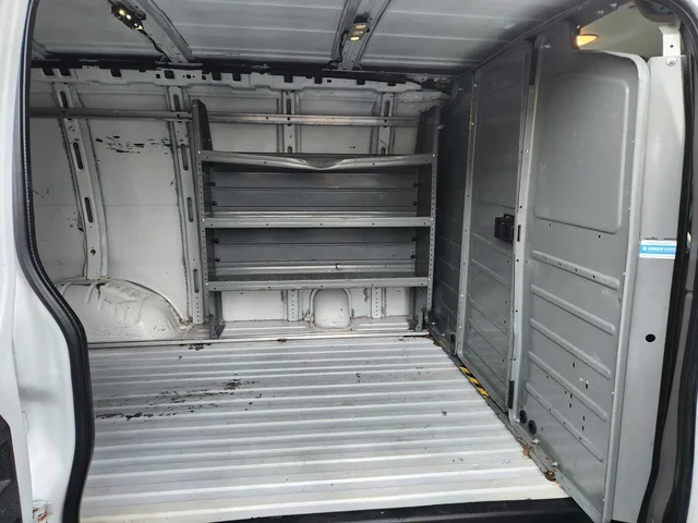 SEMINUEVOS CHEVROLET Express Cargo Van a Estados en autogozo