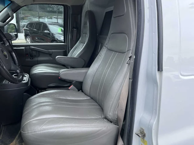 SEMINUEVOS CHEVROLET Express at Matthews in Liberty Buick GMC