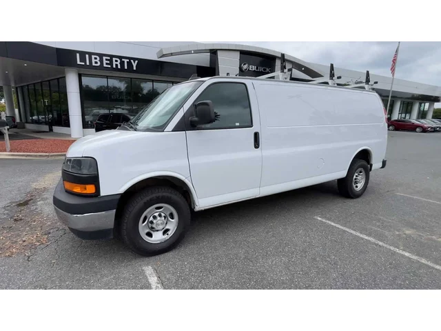 SEMINUEVOS CHEVROLET Express at Matthews in Liberty Buick GMC