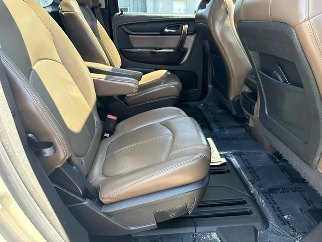 SEMINUEVOS GMC Acadia a Estados en autogozo