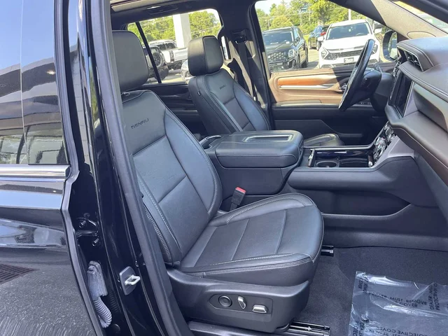 SEMINUEVOS GMC Yukon at Matthews in Liberty Buick GMC