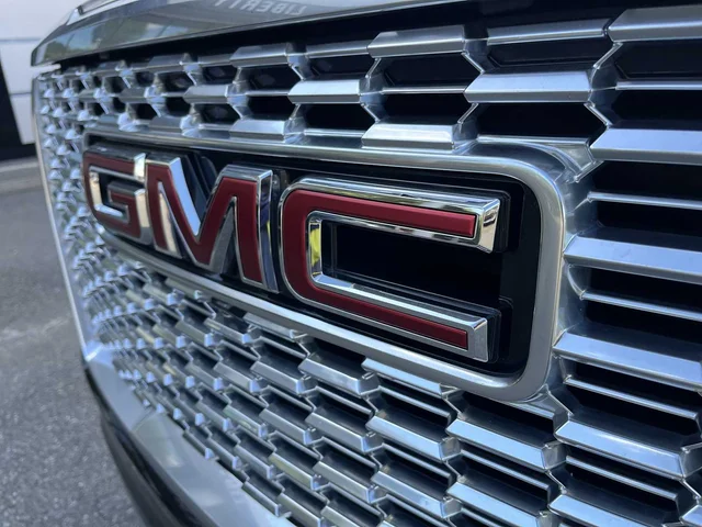 SEMINUEVOS GMC Yukon at Matthews in Liberty Buick GMC