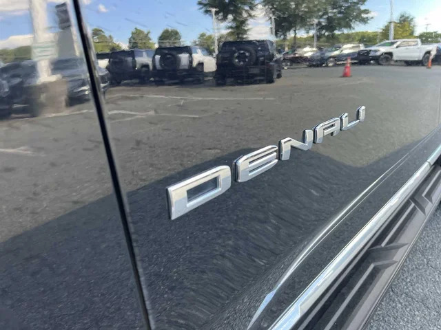 SEMINUEVOS GMC Yukon at Matthews in Liberty Buick GMC