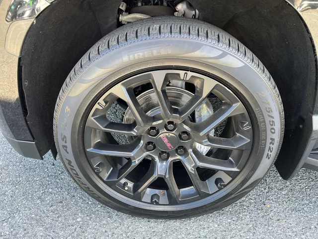 SEMINUEVOS GMC Yukon at Matthews in Liberty Buick GMC