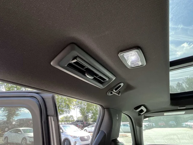 SEMINUEVOS GMC Yukon XL at Matthews in Liberty Buick GMC